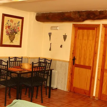 Rural Puebla De San Miguel Guest House Exterior photo