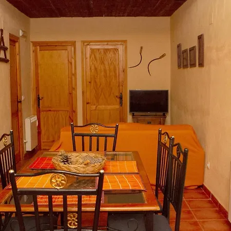 Rural Puebla De San Miguel Guest House Exterior photo